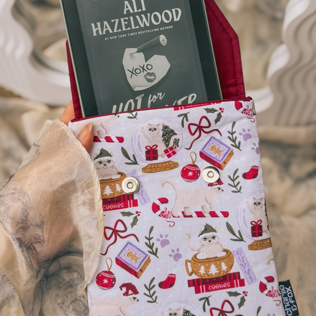 Charlie Christmas padded e-reader sleeve